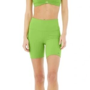 ALO Yoga Lime Green High-Waist Biker Shorts Size Small